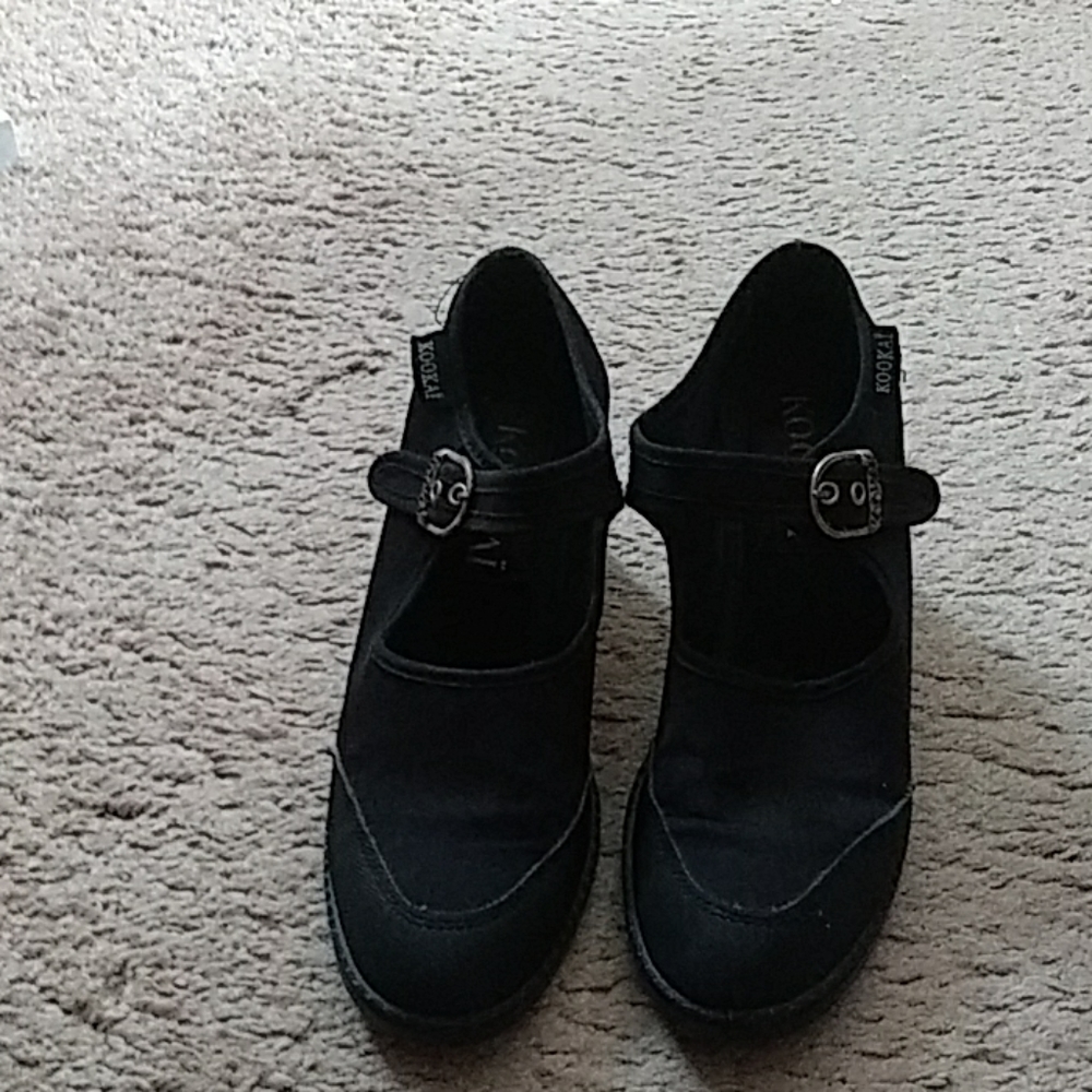 Black shoes with ankle strap